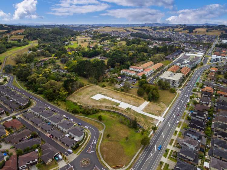 10 Wyon Way Flat Bush_13