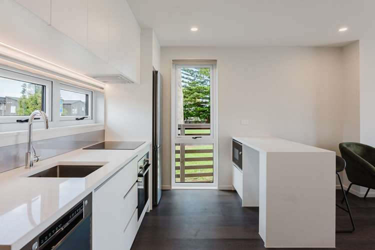 108 Te Puketoka Lane Mangere_3