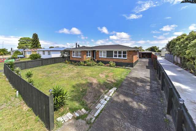 8 Bettina Place Manurewa_1