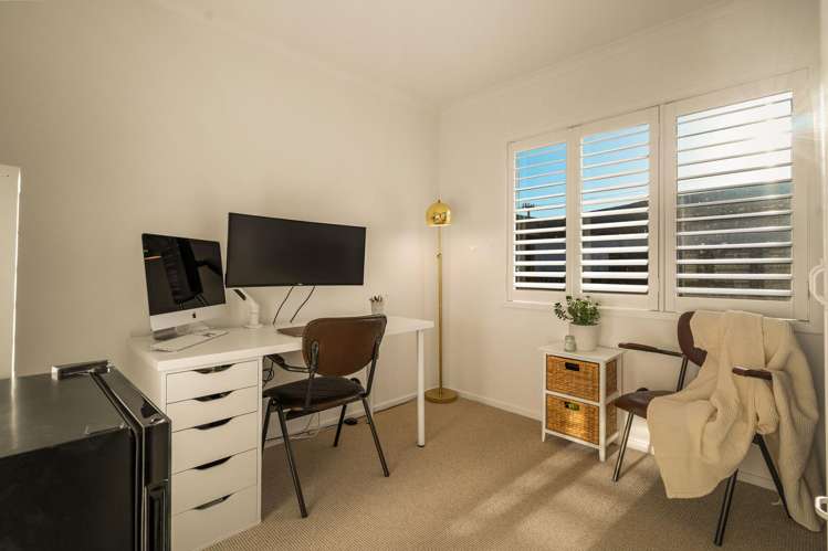 2/164 Church Street Onehunga_13