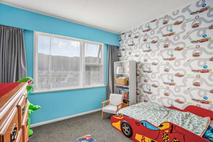 8 Harlow Grove Wainuiomata_12