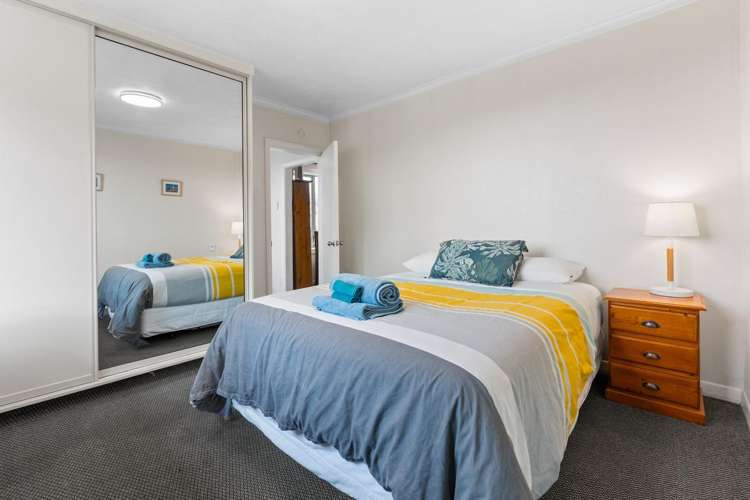 5 McCracken Street Caversham_11