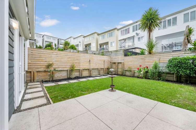 5 Manawatere Way Flat Bush_6