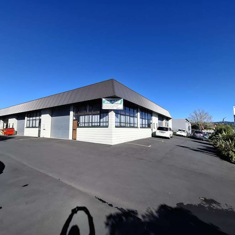 2/10 Mihini Road Henderson_1