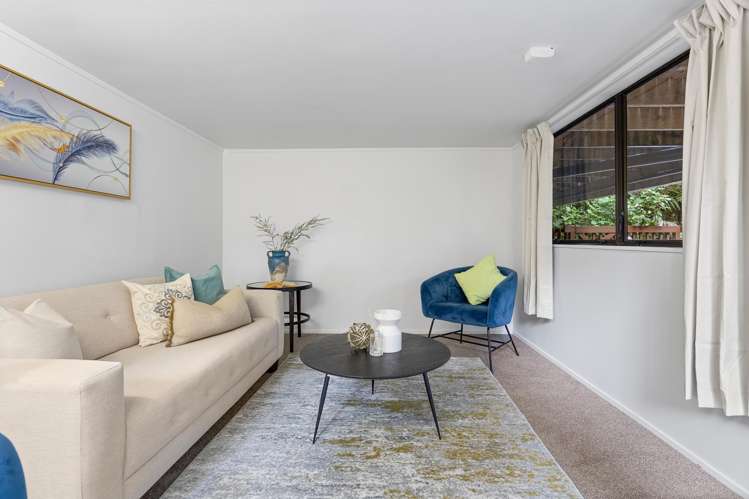 34 Sylvan Valley Avenue Titirangi_12