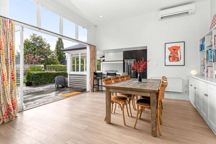 8 Aikmans Road Merivale_6