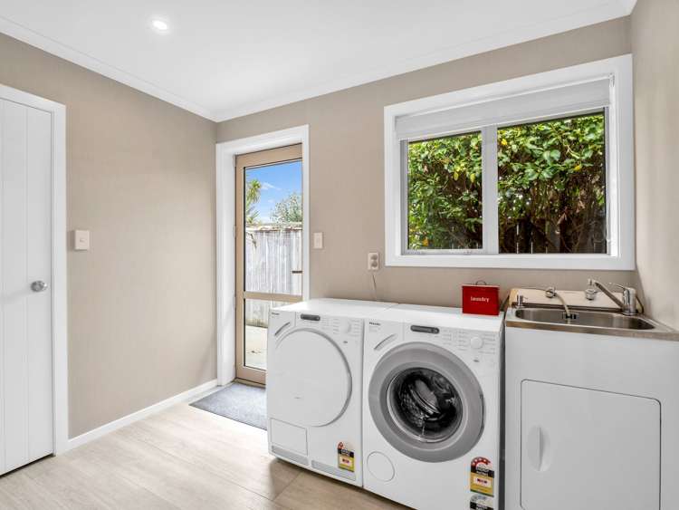 8A Vernon Avenue Takaro_33