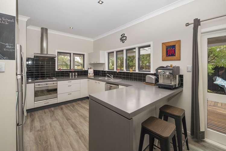 12 Totara Road Te Atatu Peninsula_10