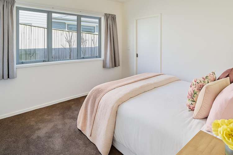 107 Endeavour Drive Whitby_14