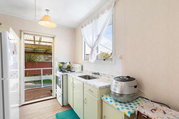 4 Beverley Road Stanmore Bay_5