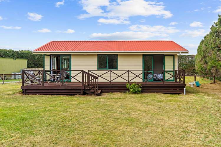 106 Thomsons Road Burnham_10