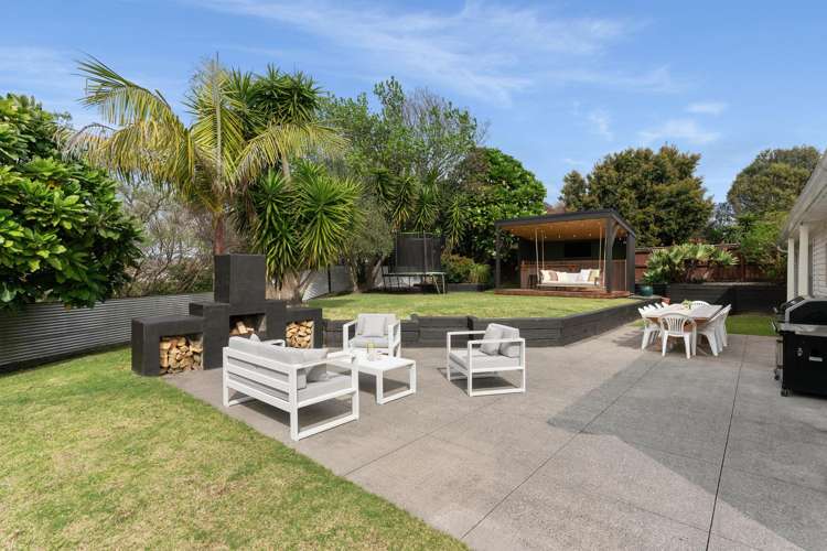 28 Tawhiri View_0