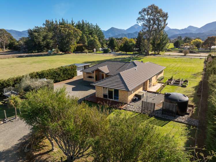6 Cooper Street Wairau Valley Marlborough Houses for Sale One Roof