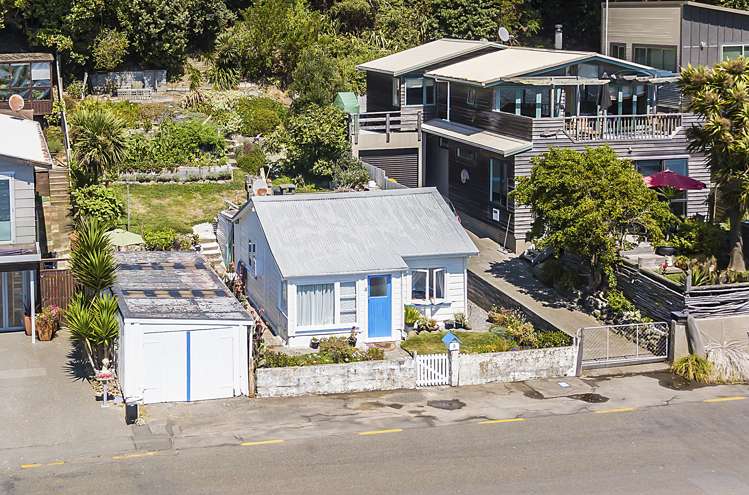 8 Ocean Parade Pukerua Bay_14