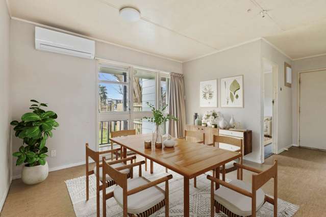 69 Alexander Crescent Otara_1