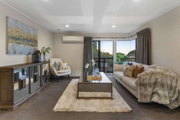 1/6 Honeysuckle Lane Mairangi Bay_8