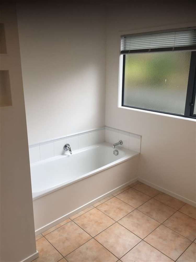 47 Bannings Way Hobsonville_7