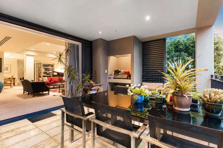 2A/36 Saint Stephens Avenue Parnell_25