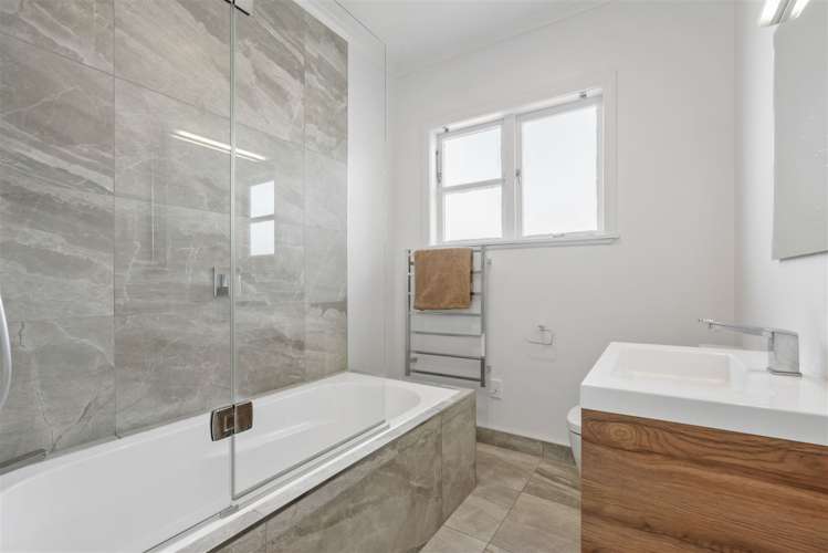 1/16 Tennyson Avenue Takapuna_12