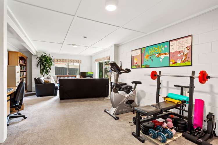 10 Shetland Street Glen Eden_19