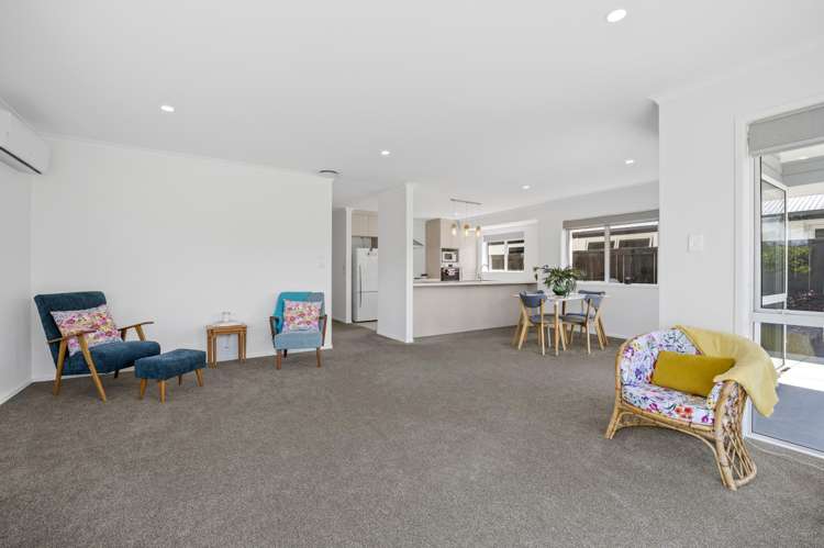 3 Hanlow Place Pyes Pa_7