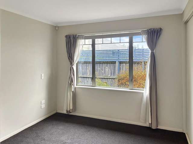 22a Bayliss Close 2392_4