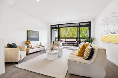 55B/130 Great South Road_1