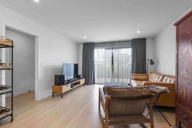 25a Hereford Street West End_3