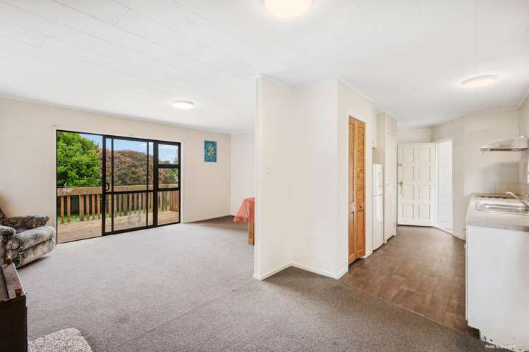 96 Kayes Road Pukekohe_3