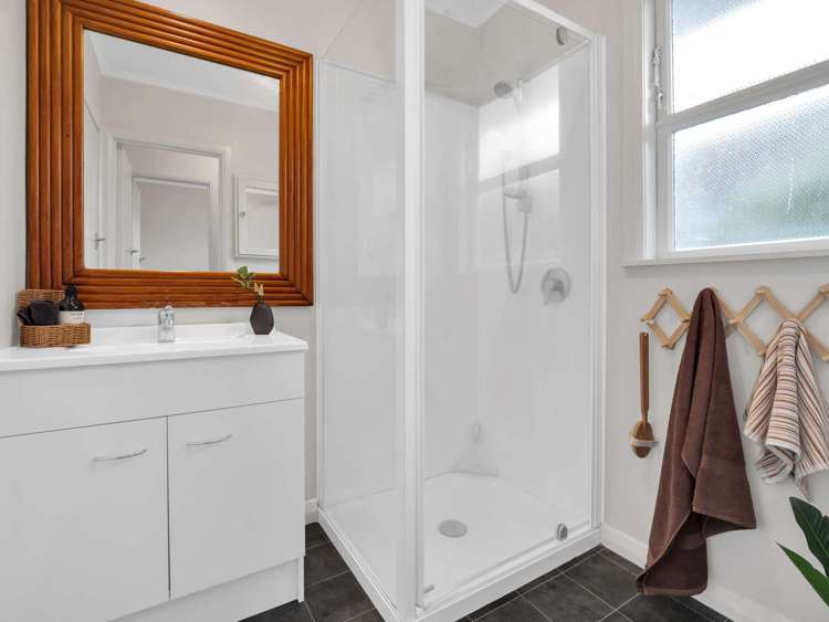 172 Highbury Avenue Highbury_14