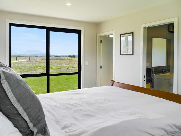 37 The Drive Twizel_10