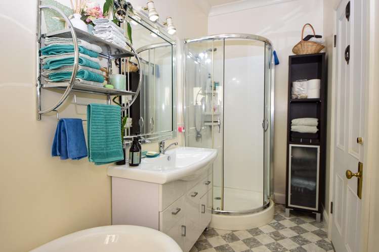 20 Rhodes Street Carterton_17