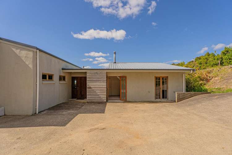 501 & 497 Kuaotunu-Wharekaho Road, Kuaotunu Whitianga_9