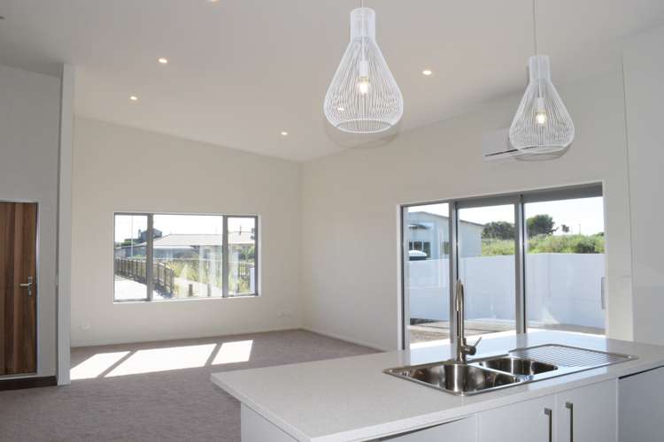 4 Seagrass Place Otaki Beach_3