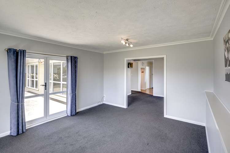 270 Kennedy Road Onekawa_5