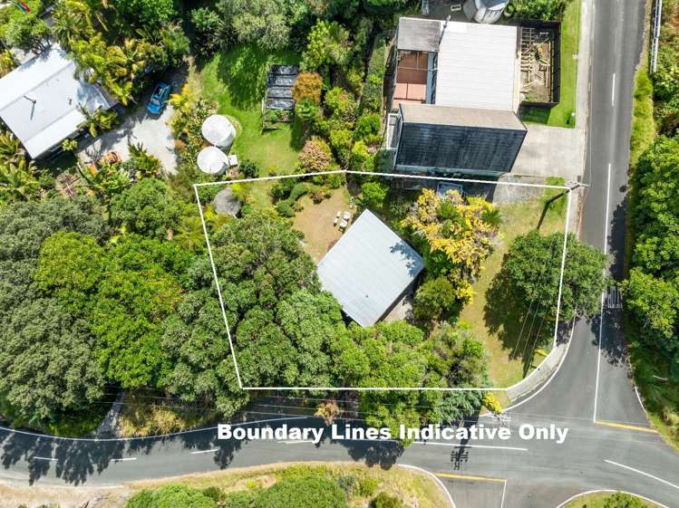 2 Rangikapiti Road Coopers Beach_9