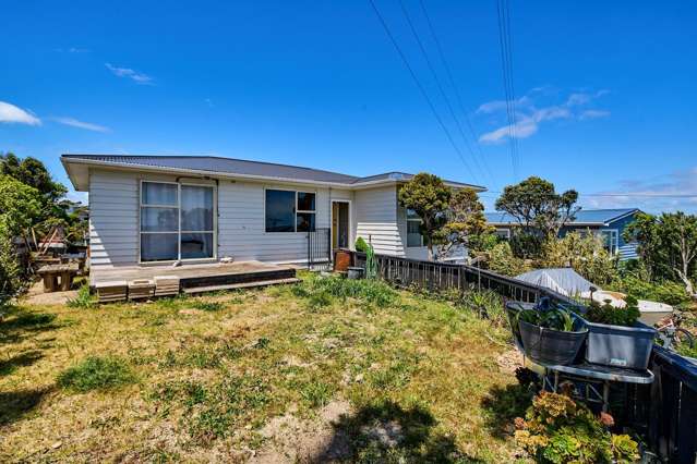 Potential-packed home + Modern granny flat
