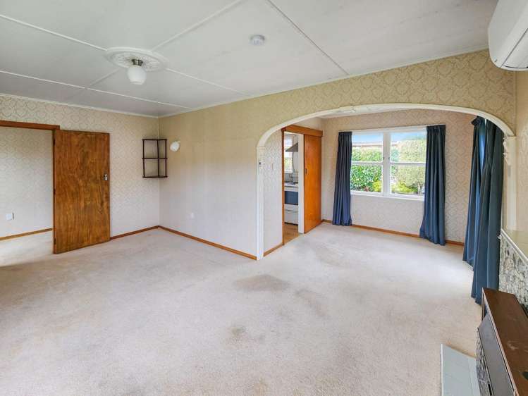 30 Karamu Crescent Wainuiomata_4