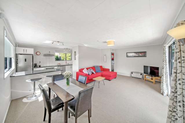 2/16 Beryl Place Mangere East_4