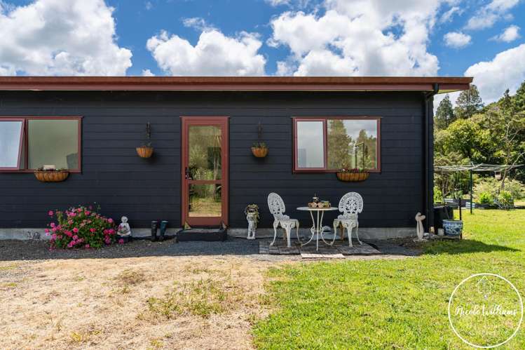 437 Paparoa Station Road_3