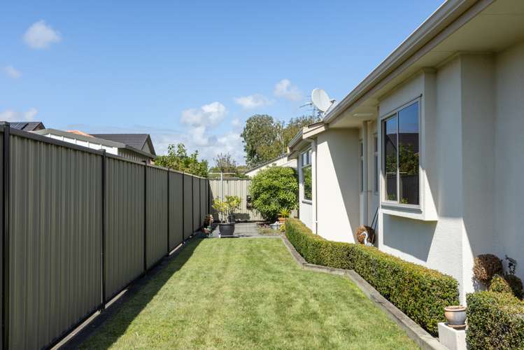 5 Ellerslie Place Taradale_16