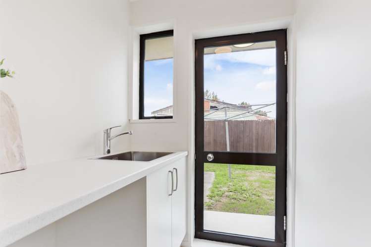 5 Ballymena Drive Belfast_10