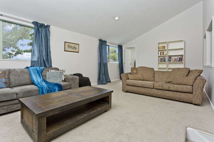 2/62 Stapleford Crescent Browns Bay_12