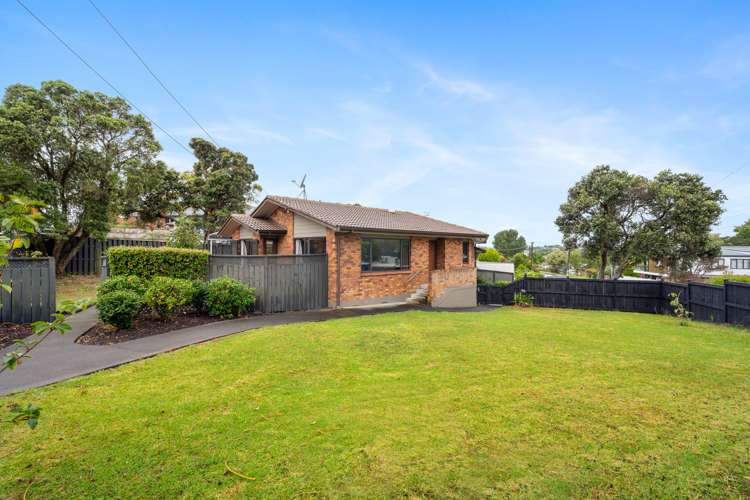 37 Parkhill Road Mellons Bay_29