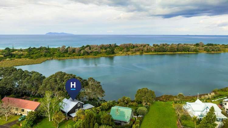 26 Pohutukawa Drive Athenree_27