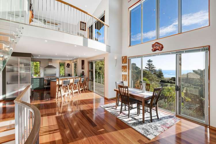 10 Waitea Road Muriwai_17