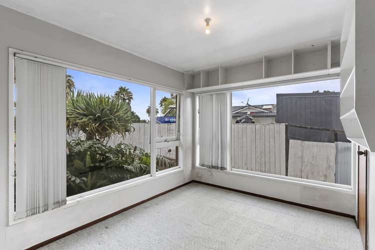 35 Meadway Sunnyhills_18