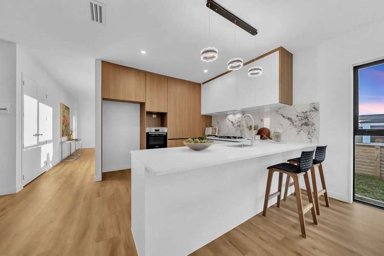 28 Korowhiti Road_4