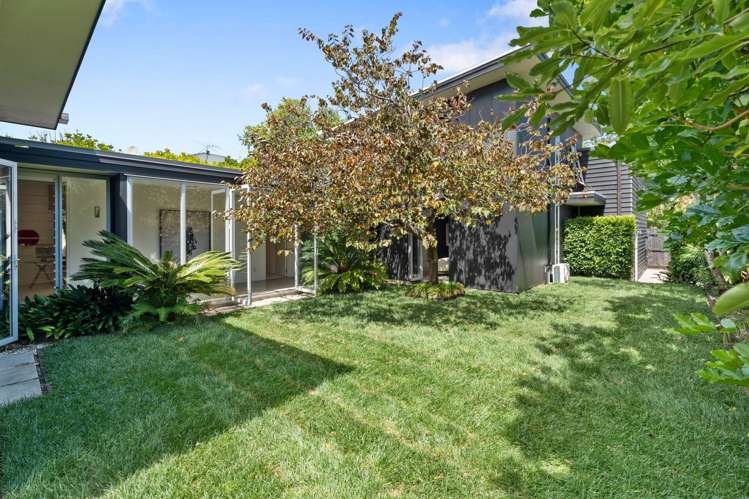 63 Woodside Road Mt Eden_21