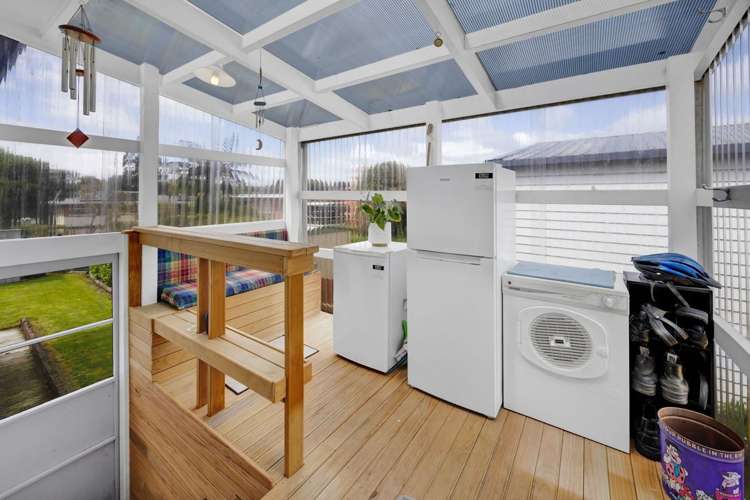 48A Collins Street Hawera_12